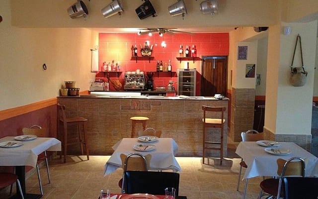 3 bedroom Finca/Country House for sale in Pinoso with pool garage - € 349,995 (Ref: 9101059)