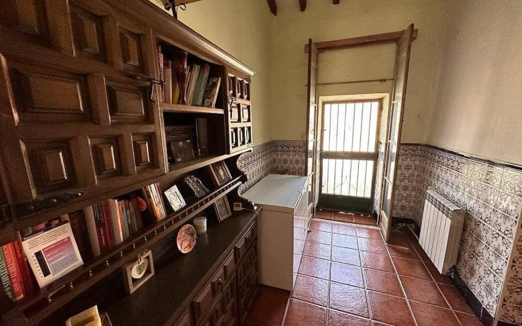 3 soverom Finca/Herregård til salgs i Pinoso med svømmebasseng garasje - € 349 995 (Ref: 9101059)