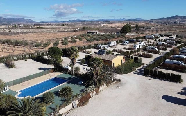 3 bedroom Finca/Country House for sale in Pinoso with pool garage - € 349,995 (Ref: 9101059)