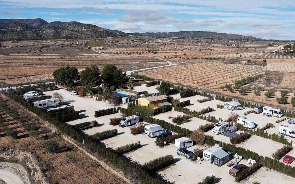 3 soverom Finca/Herregård til salgs i Pinoso med svømmebasseng garasje - € 349 995 (Ref: 9101059)