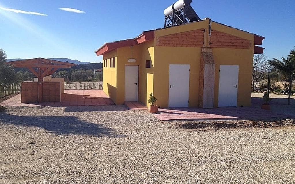 3 soverom Finca/Herregård til salgs i Pinoso med svømmebasseng garasje - € 349 995 (Ref: 9101059)