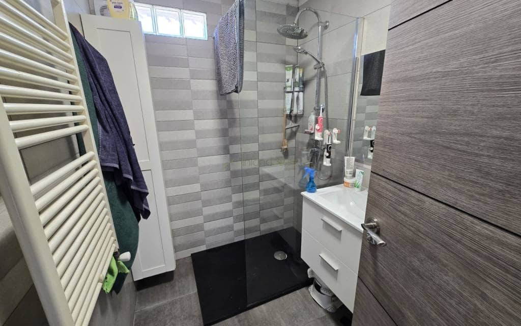 4 sypialnia Finka/Dom wiejski na sprzedaż w Sax - 229 995 € (Ref: 9101358)