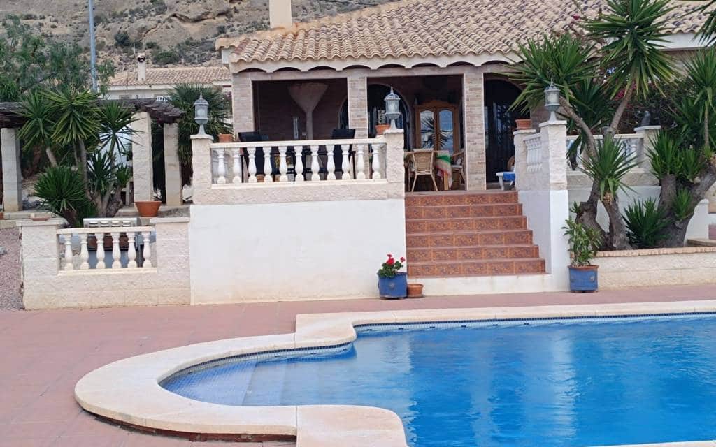 3 sovrum Villa till salu i Fortuna med pool - 299 995 € (Ref: 9113073)