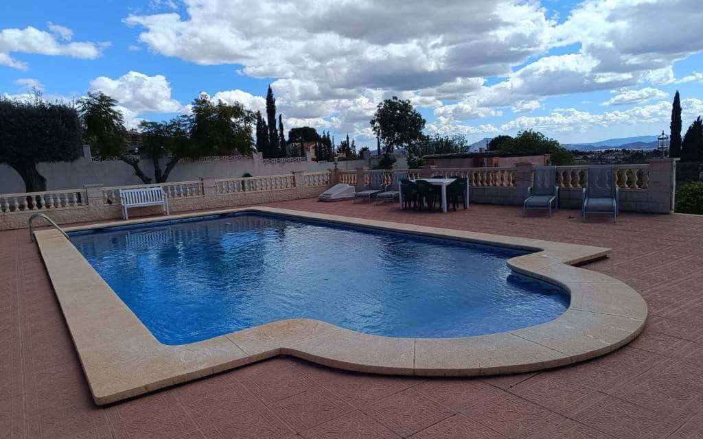 3 sovrum Villa till salu i Fortuna med pool - 299 995 € (Ref: 9113073)