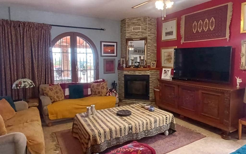 3 sovrum Villa till salu i Fortuna med pool - 299 995 € (Ref: 9113073)