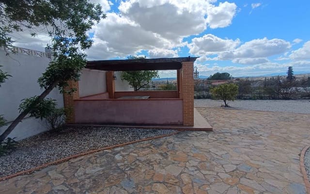 3 bedroom Villa for sale in Fortuna with pool - € 299,995 (Ref: 9113073)