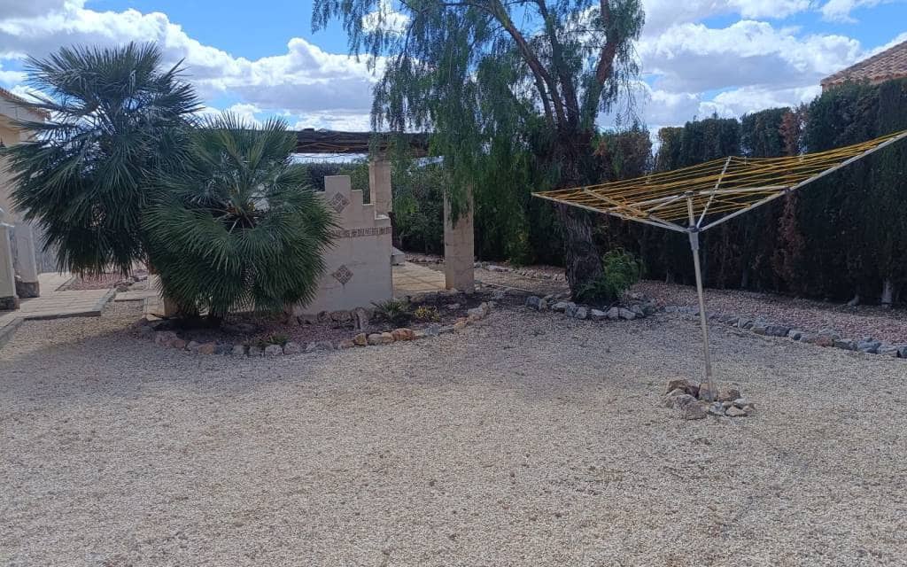 3 sovrum Villa till salu i Fortuna med pool - 299 995 € (Ref: 9113073)