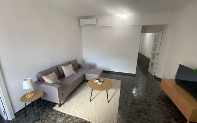3 makuuhuone Huoneisto vuokrattavana paikassa Villena mukana 
autotalli - 650 € (Ref: 9117473)