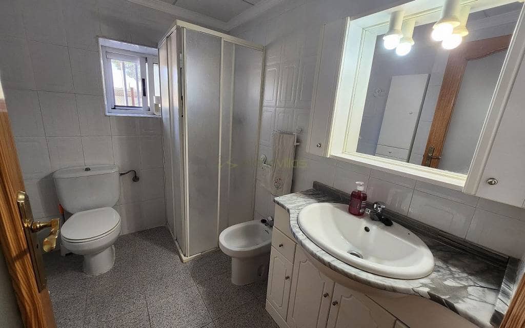 7 sovrum Villa till salu i Villena med pool garage - 349 995 € (Ref: 9127008)