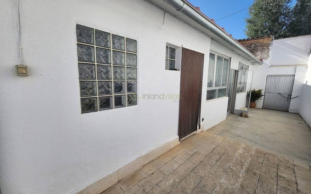 7 sovrum Villa till salu i Villena med pool garage - 349 995 € (Ref: 9127008)