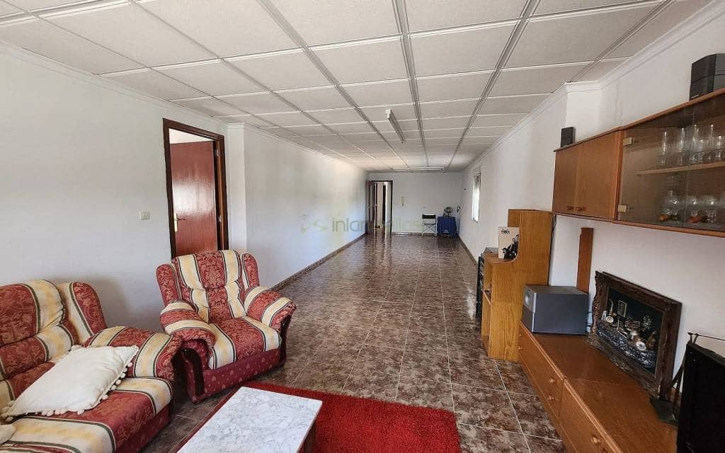 7 sovrum Villa till salu i Villena med pool garage - 349 995 € (Ref: 9127008)