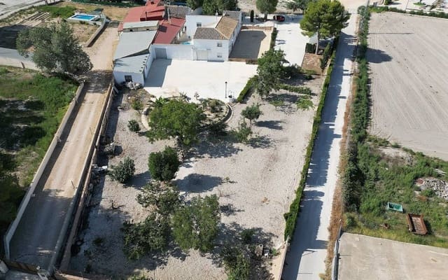 7 chambre Villa/Maison à vendre à Villena avec piscine garage - 349 995 € (Ref: 9127008)