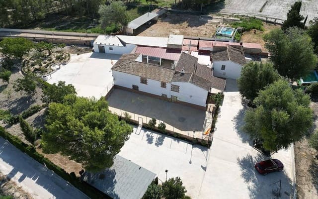 7 chambre Villa/Maison à vendre à Villena avec piscine garage - 349 995 € (Ref: 9127008)