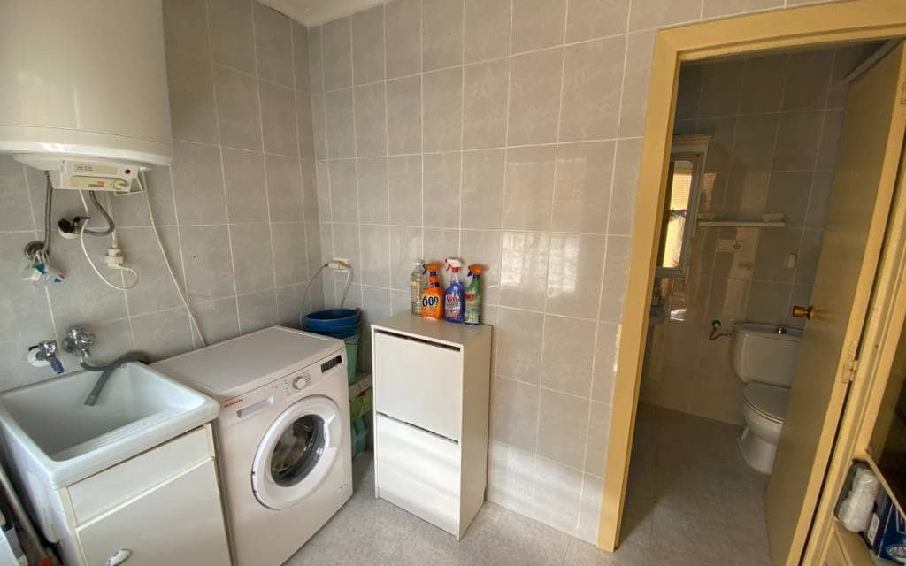 5 bedroom Villa for sale in Sax with pool garage - € 299,995 (Ref: 9150632)