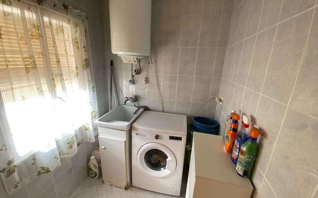 5 bedroom Villa for sale in Sax with pool garage - € 299,995 (Ref: 9150632)