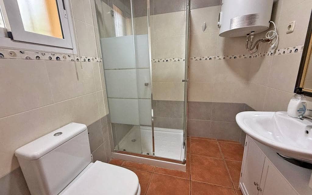 7 makuuhuone Huvila myytävänä paikassa Elda mukana uima-altaan - 399 995 € (Ref: 9197207)