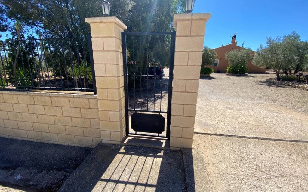 3 makuuhuone Maalaistalo myytävänä paikassa Salinas mukana uima-altaan 
autotalli - 249 999 € (Ref: 9227739)