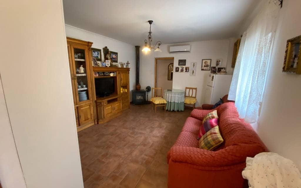 8 bedroom Villa for sale in Sax with pool garage - € 499,995 (Ref: 9231286)