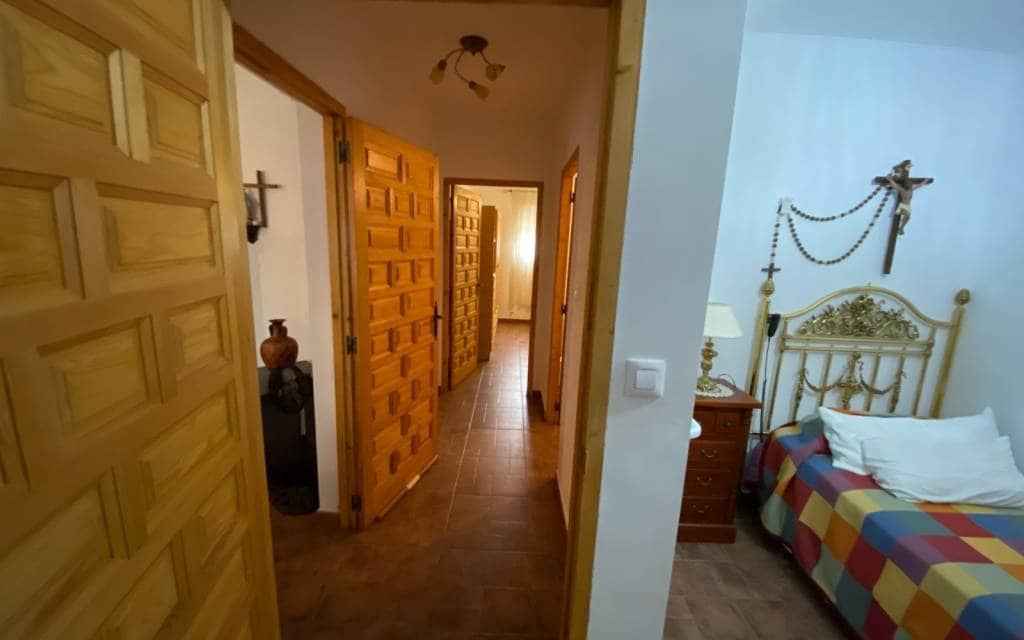 8 bedroom Villa for sale in Sax with pool garage - € 499,995 (Ref: 9231286)