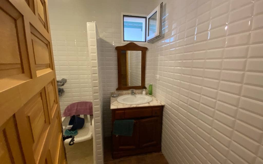 8 bedroom Villa for sale in Sax with pool garage - € 499,995 (Ref: 9231286)