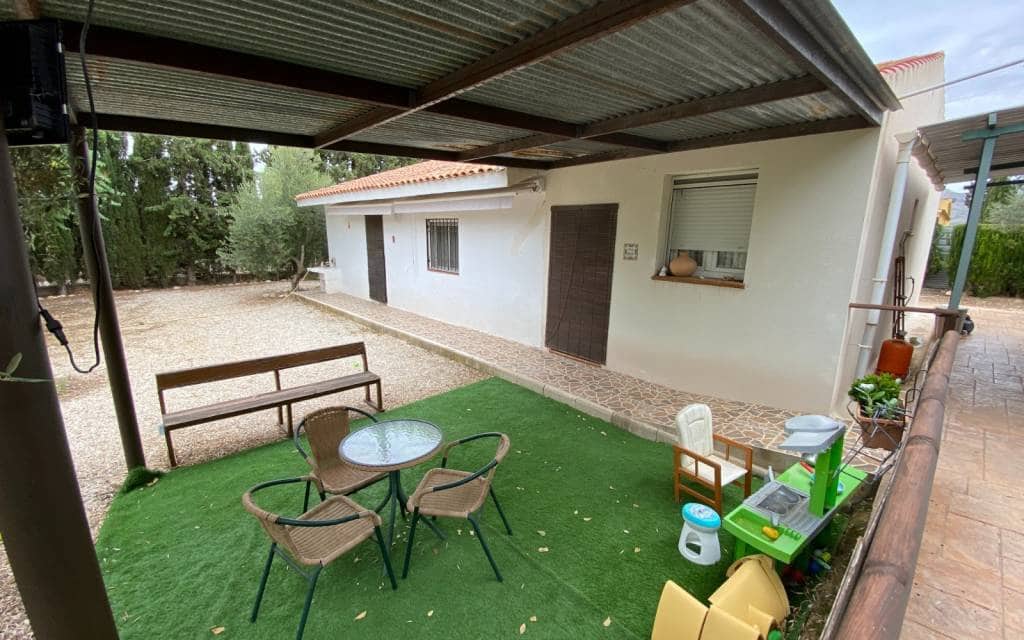 8 bedroom Villa for sale in Sax with pool garage - € 499,995 (Ref: 9231286)