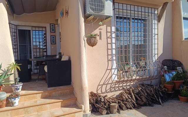 2 bedroom Townhouse for sale in Fortuna with pool - € 167,000 (Ref: 9253916)