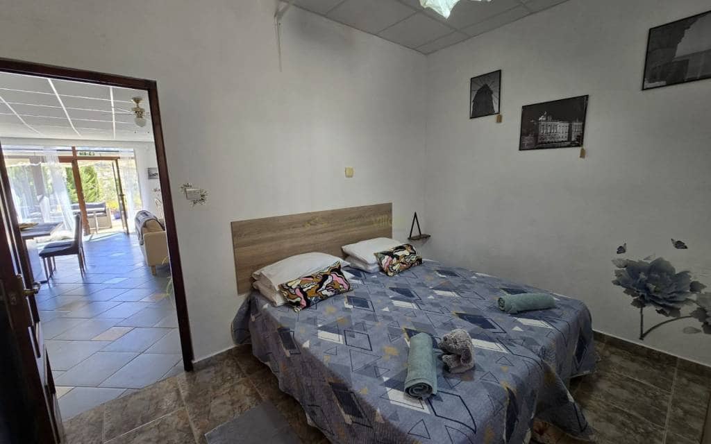 Finca/Landehus til salg i La Zarza med swimmingpool garage - € 225.000 (Ref: 9257682)