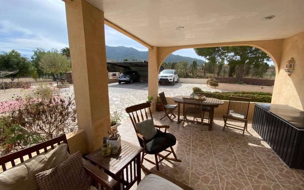 5 soverom Villa til salgs i Sax med svømmebasseng - € 375 000 (Ref: 9309025)