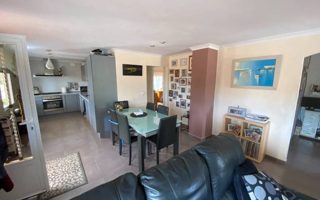 5 soverom Villa til salgs i Sax med svømmebasseng - € 375 000 (Ref: 9309025)