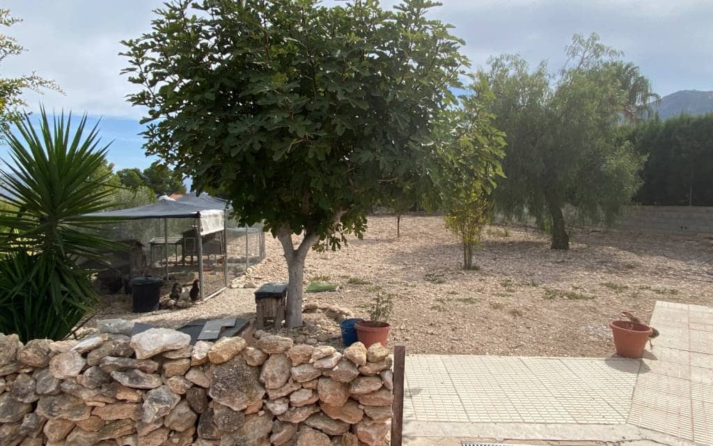 5 soverom Villa til salgs i Sax med svømmebasseng - € 375 000 (Ref: 9309025)