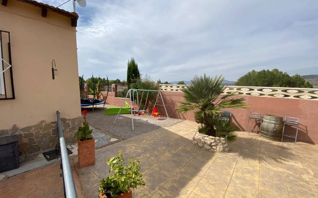 5 soverom Villa til salgs i Sax med svømmebasseng - € 375 000 (Ref: 9309025)