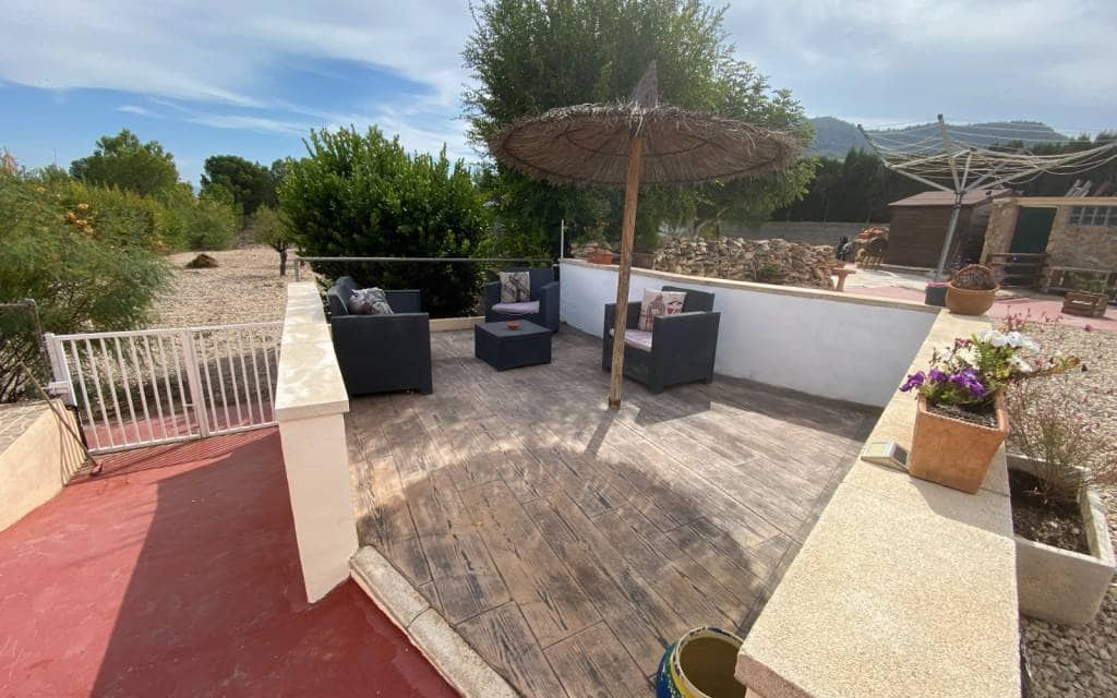 5 soverom Villa til salgs i Sax med svømmebasseng - € 375 000 (Ref: 9309025)