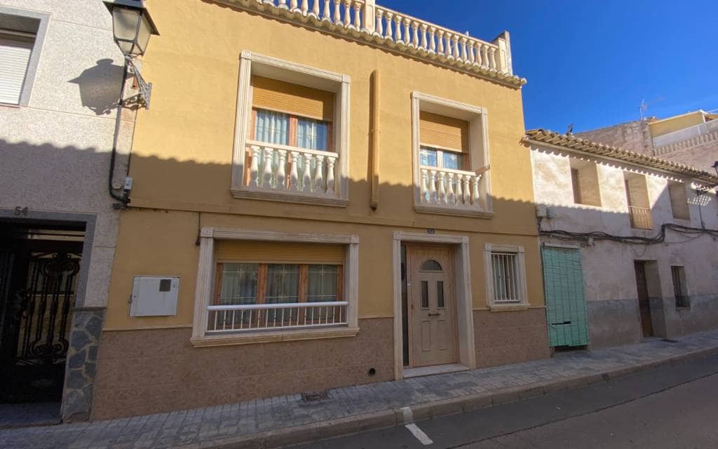 5 soverom Hus til salgs i Sax med svømmebasseng garasje - € 175 000 (Ref: 9348794)