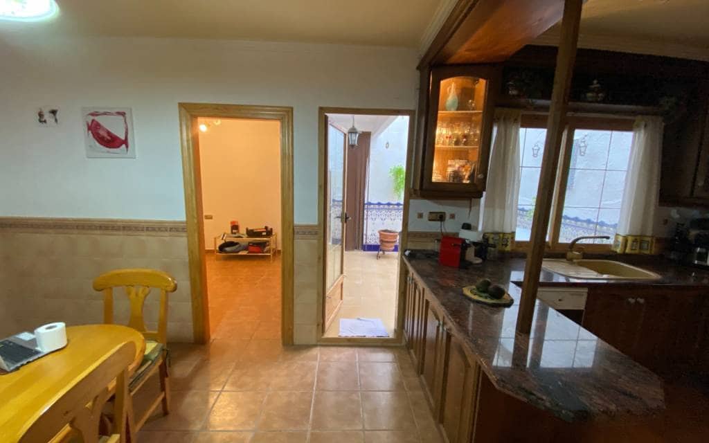 5 soverom Hus til salgs i Sax med svømmebasseng garasje - € 175 000 (Ref: 9348794)