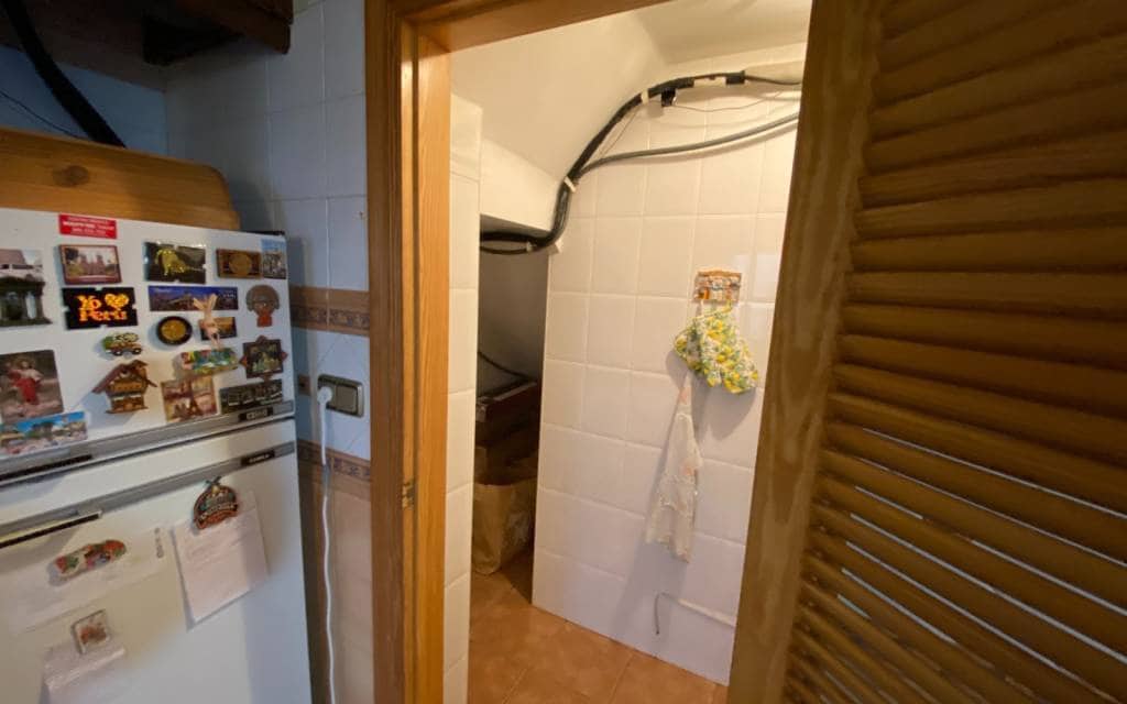 5 soverom Hus til salgs i Sax med svømmebasseng garasje - € 175 000 (Ref: 9348794)