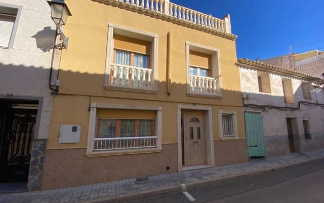 5 soverom Hus til salgs i Sax med svømmebasseng garasje - € 175 000 (Ref: 9348794)