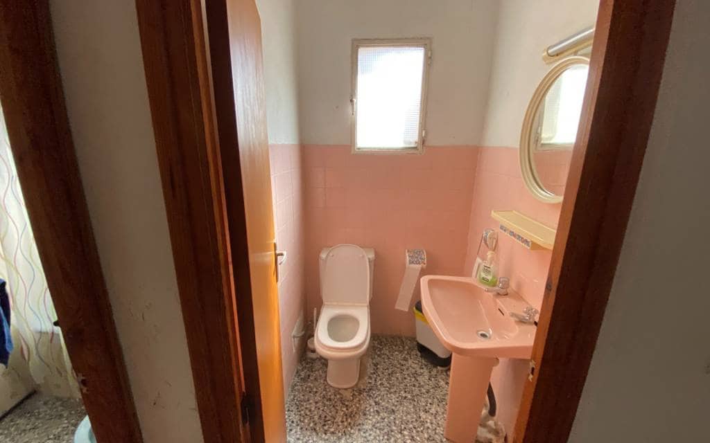 5 bedroom Townhouse for sale in Salinas - € 70,000 (Ref: 9353937)