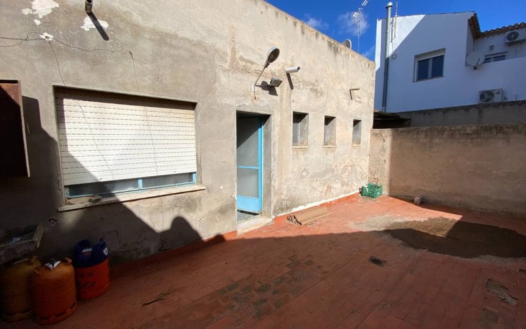 5 bedroom Townhouse for sale in Salinas - € 70,000 (Ref: 9353937)