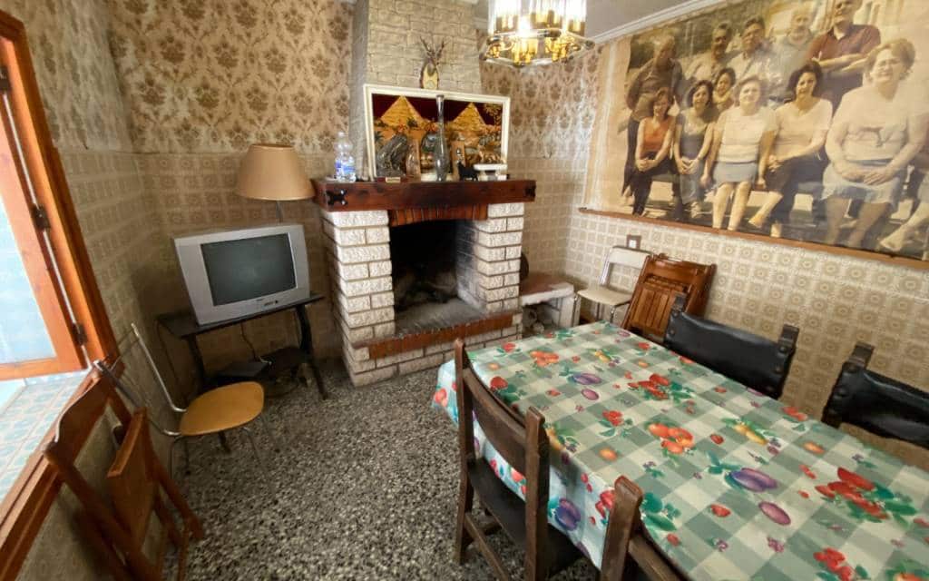 5 bedroom Townhouse for sale in Salinas - € 70,000 (Ref: 9353937)