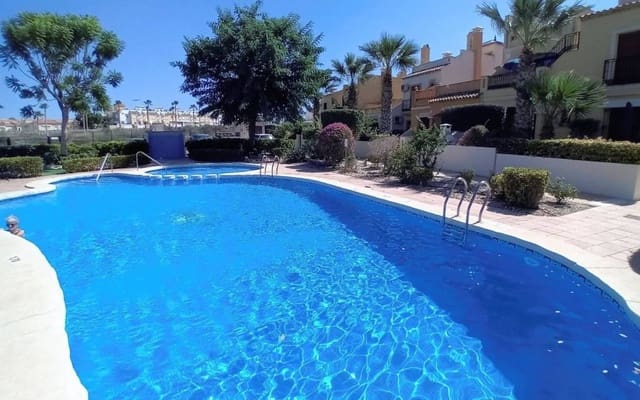 2 Zimmer Apartment zu verkaufen in Algorfa mit Pool - 155.000 € (Ref: 9371380)