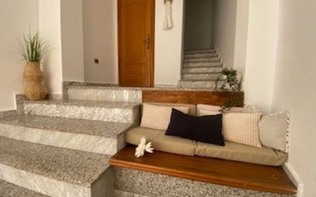 4 sypialnia Dom na sprzedaż w Sax z garażem - 249 000 € (Ref: 9379726)