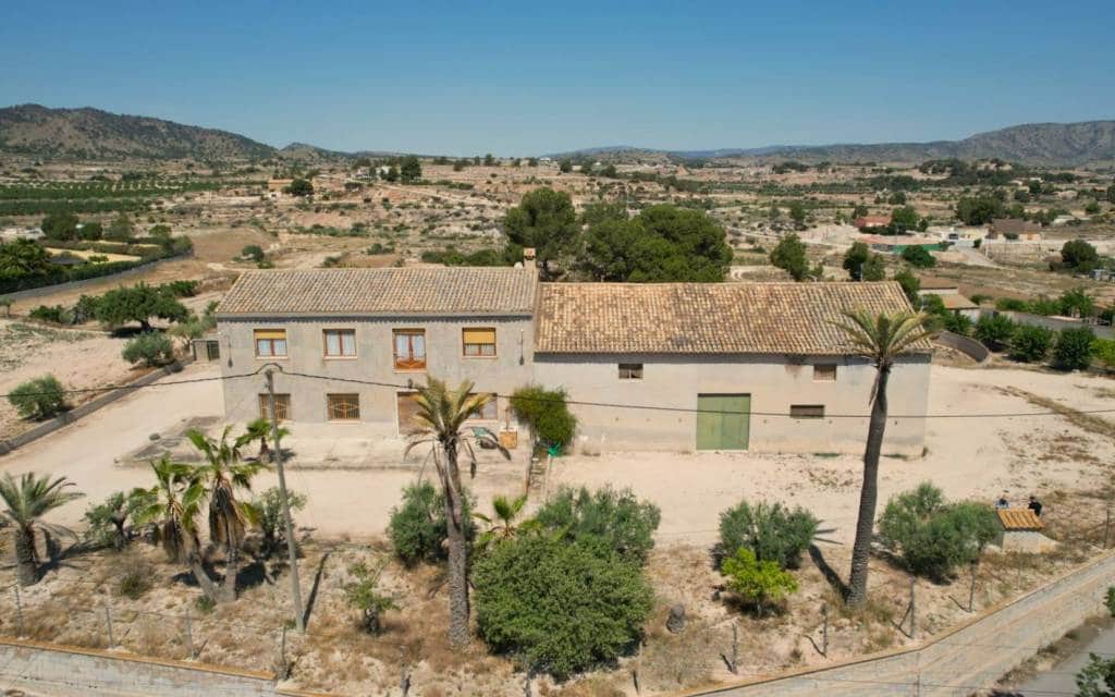 6 slaapkamer Finca/Landhuis te koop in Monovar / Monover - € 395.000 (Ref: 9383541)