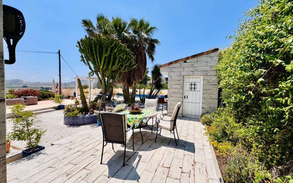 4 bedroom Villa for sale in Aspe with pool - € 395,000 (Ref: 9383545)