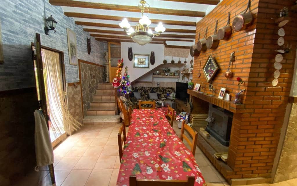 7 slaapkamer Finca/Landhuis te koop in Sax met garage - € 219.995 (Ref: 9394252)