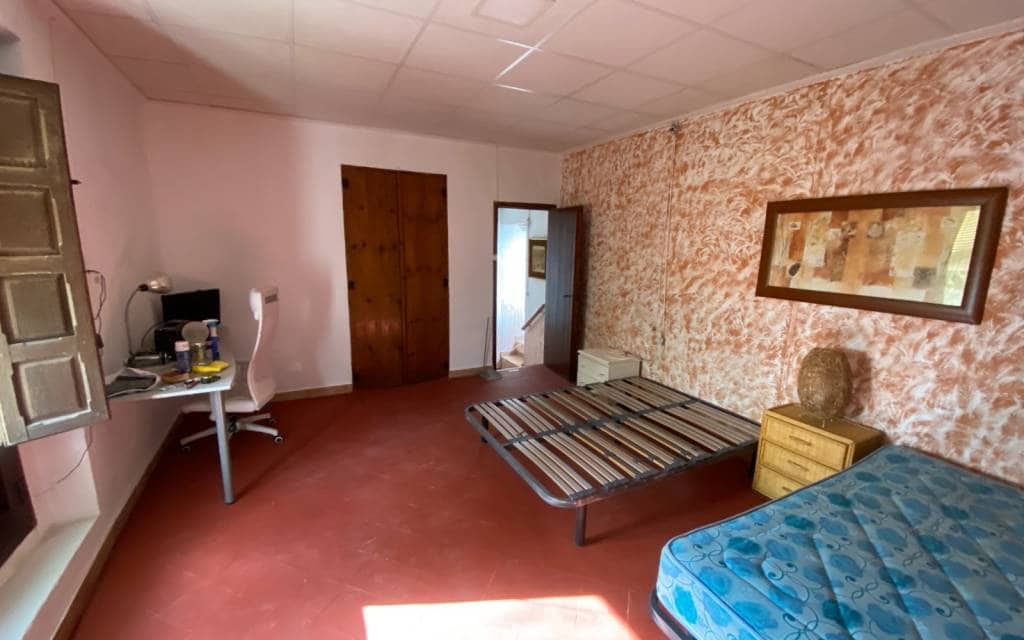 7 slaapkamer Finca/Landhuis te koop in Sax met garage - € 219.995 (Ref: 9394252)