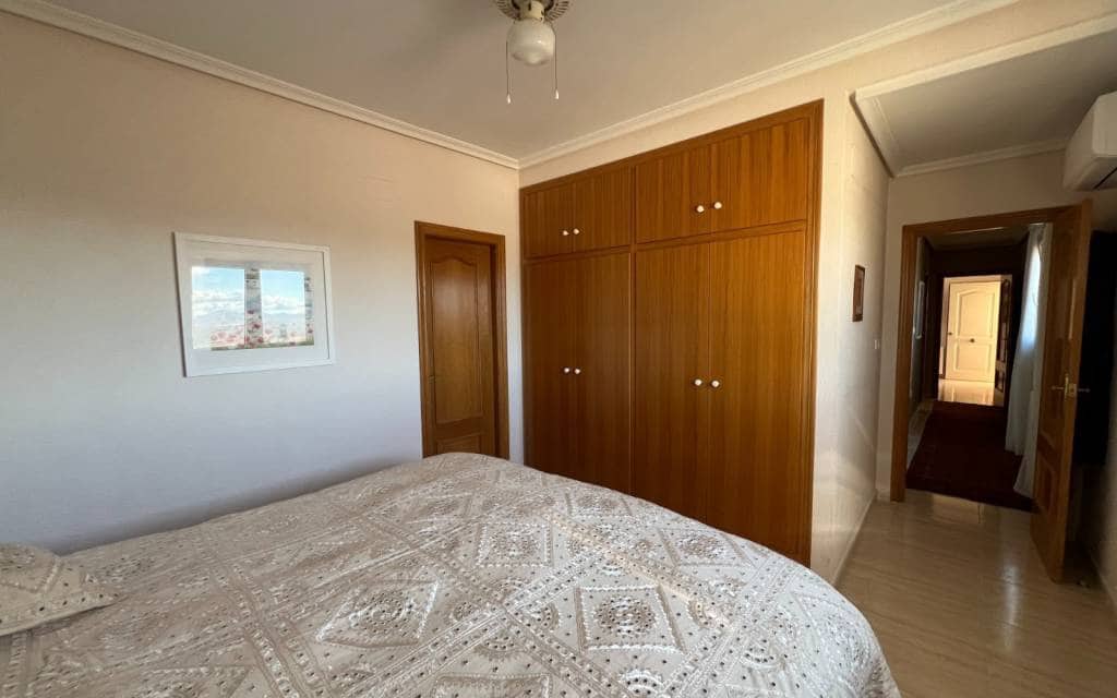 3 soverom Villa til salgs i Sax med svømmebasseng garasje - € 399 995 (Ref: 9402559)