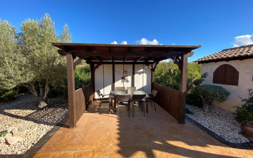 3 soverom Villa til salgs i Sax med svømmebasseng garasje - € 399 995 (Ref: 9402559)