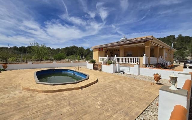 4 bedroom Villa for sale in Sax with pool garage - € 499,995 (Ref: 9465915)