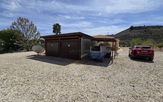 4 bedroom Villa for sale in Sax with pool garage - € 499,995 (Ref: 9465915)