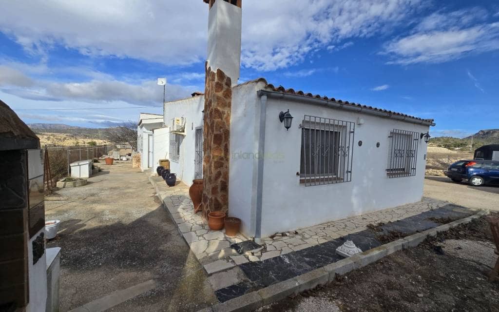 2 soverom Finca/Herregård til salgs i Monovar / Monover med svømmebasseng garasje - € 199 999 (Ref: 9466178)